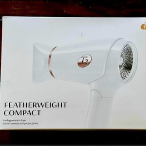 T3 Fit Compact Hair Dryer in White/Rose Gold
